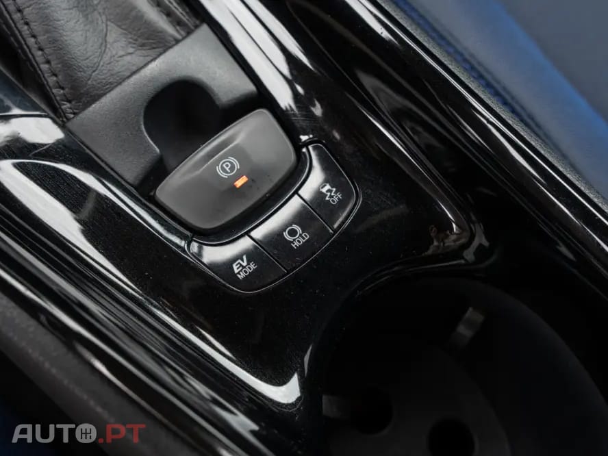 Toyota C-HR 1.8 Hybrid Exclusive+P.Luxury