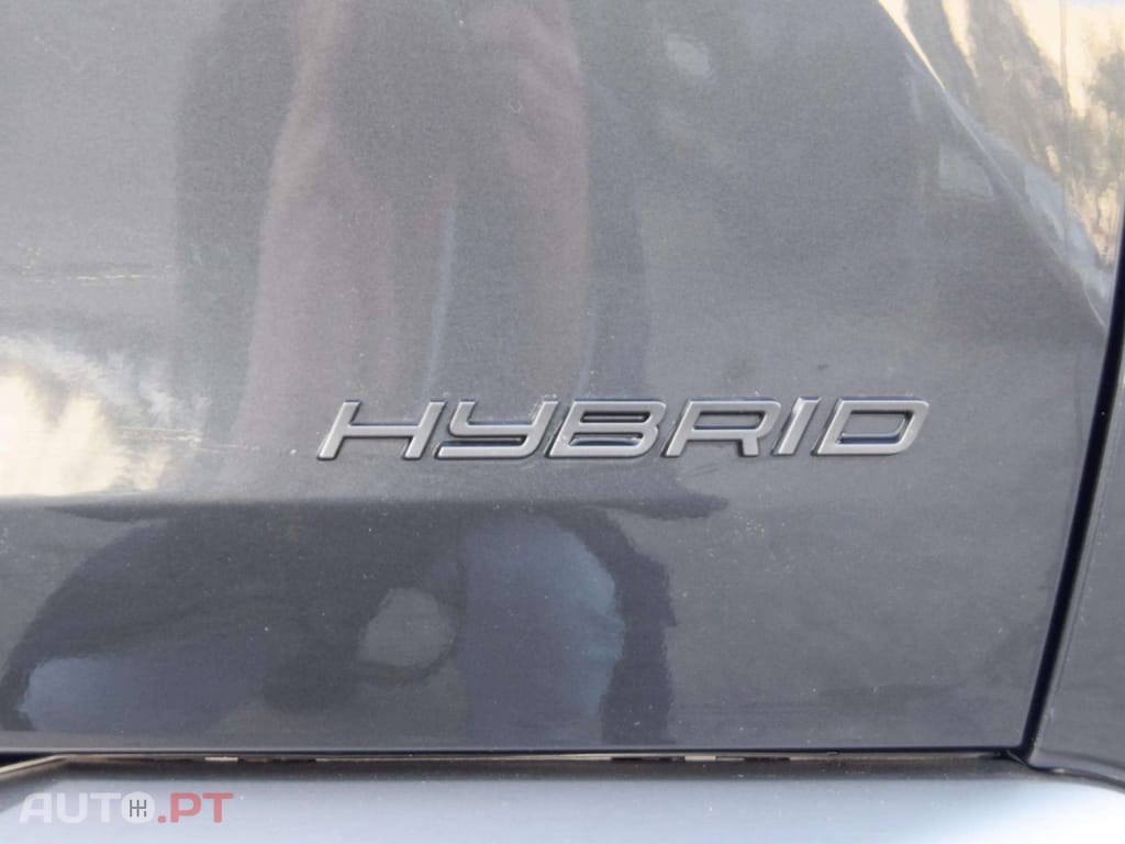 Peugeot 3008 1.2 Hybrid Allure e-DCS6