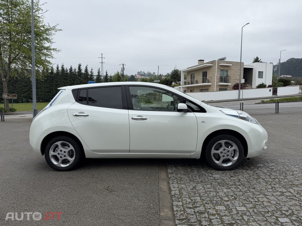 Nissan Leaf Acenta