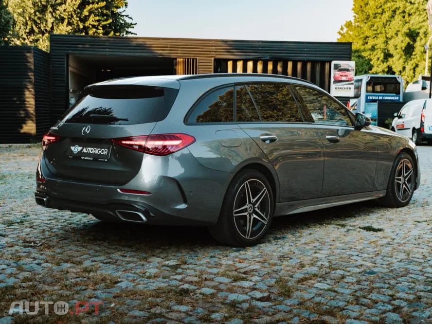 Mercedes-Benz C 300 e AMG Line