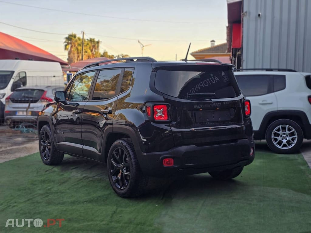 Jeep Renegade 1.6 MJD Night Eagle