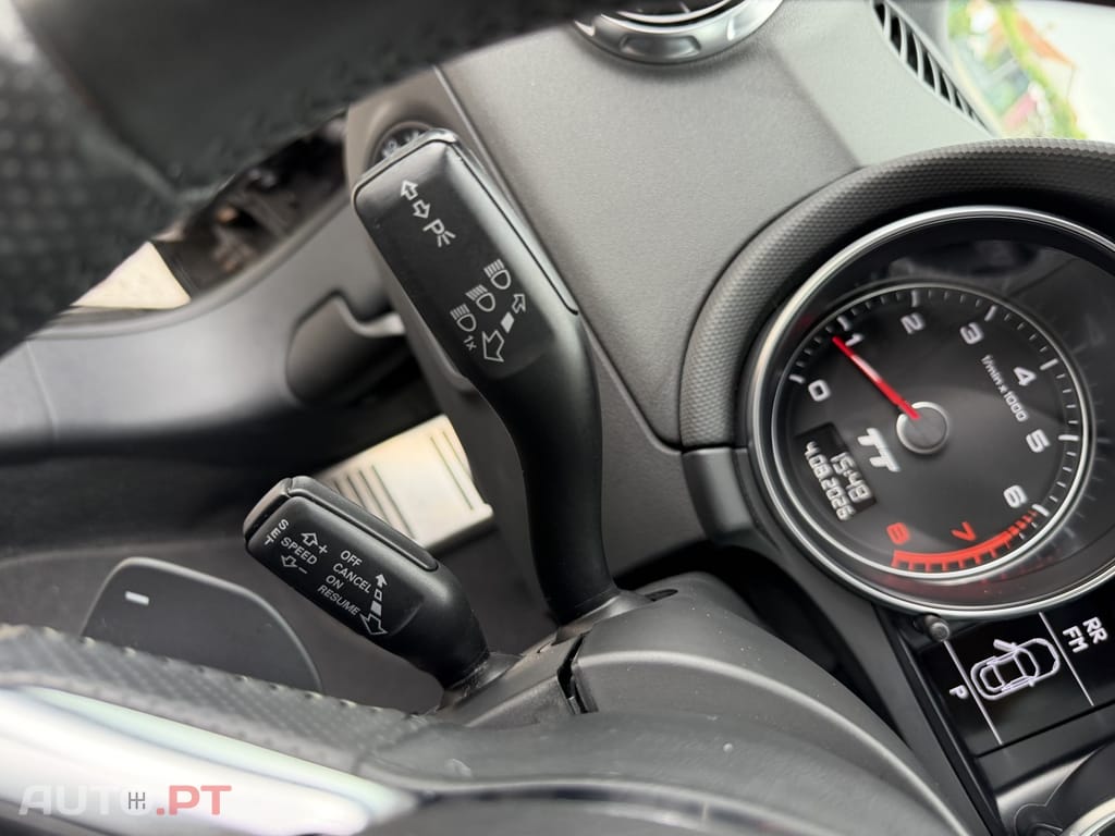 Audi TT 2.0 TFSI quattro S-line S tronic