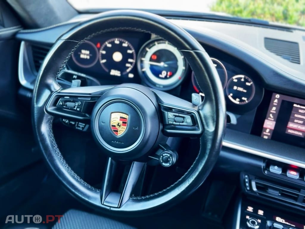Porsche 911 Carrera 4S PDK