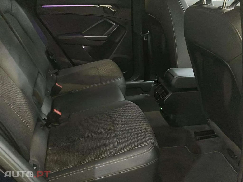 Audi Q3 45 TFSIe S line S tronic