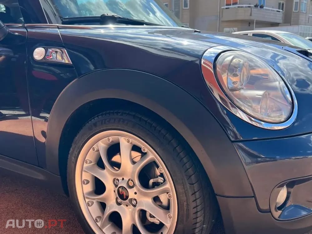MINI Cooper Cooper S