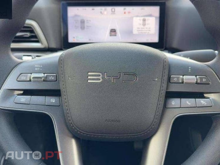 BYD Atto 2 1.5 DM-i Active