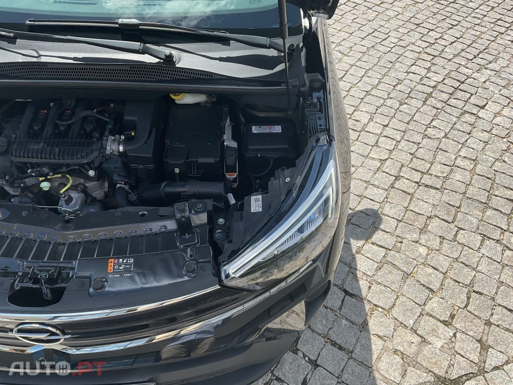 Opel Crossland X 1.2 Business Edition