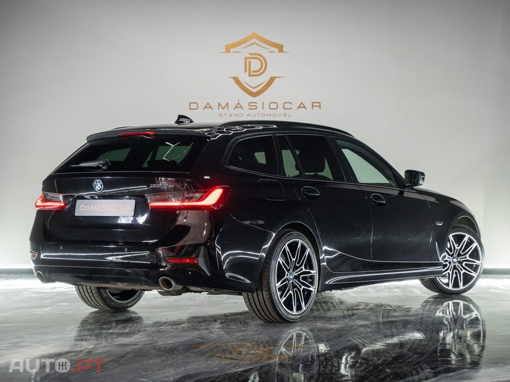 BMW 320 e Touring Auto