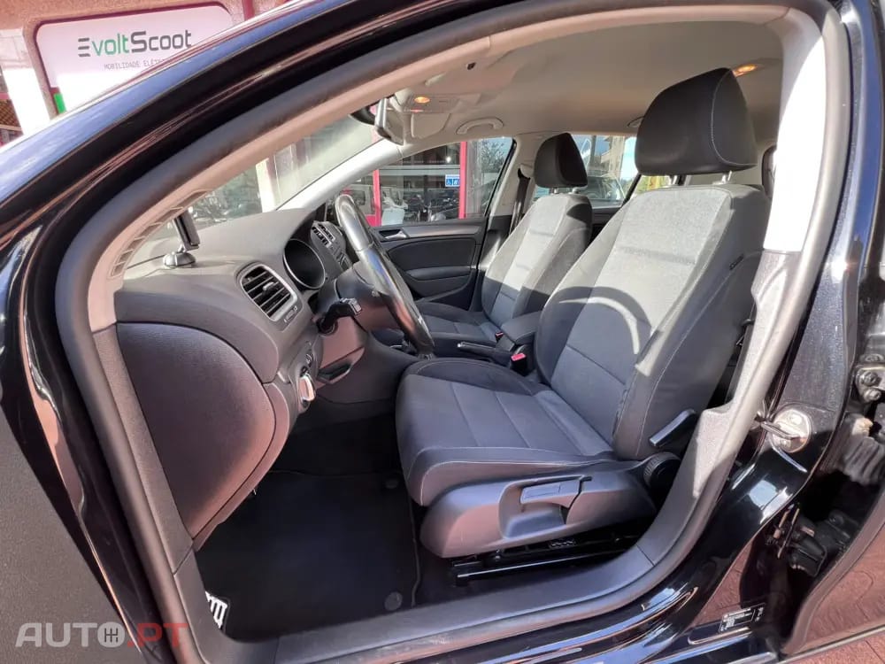 Volkswagen Golf 1.6 TDi Style