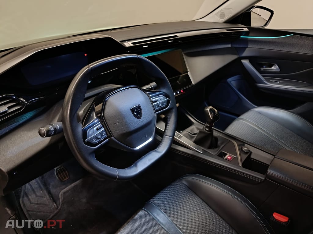 Peugeot 308 1.5 BlueHDi Allure 130cv