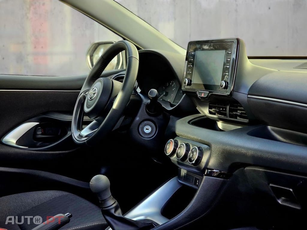 Toyota Yaris 1.0 VVT-i Comfort Plus