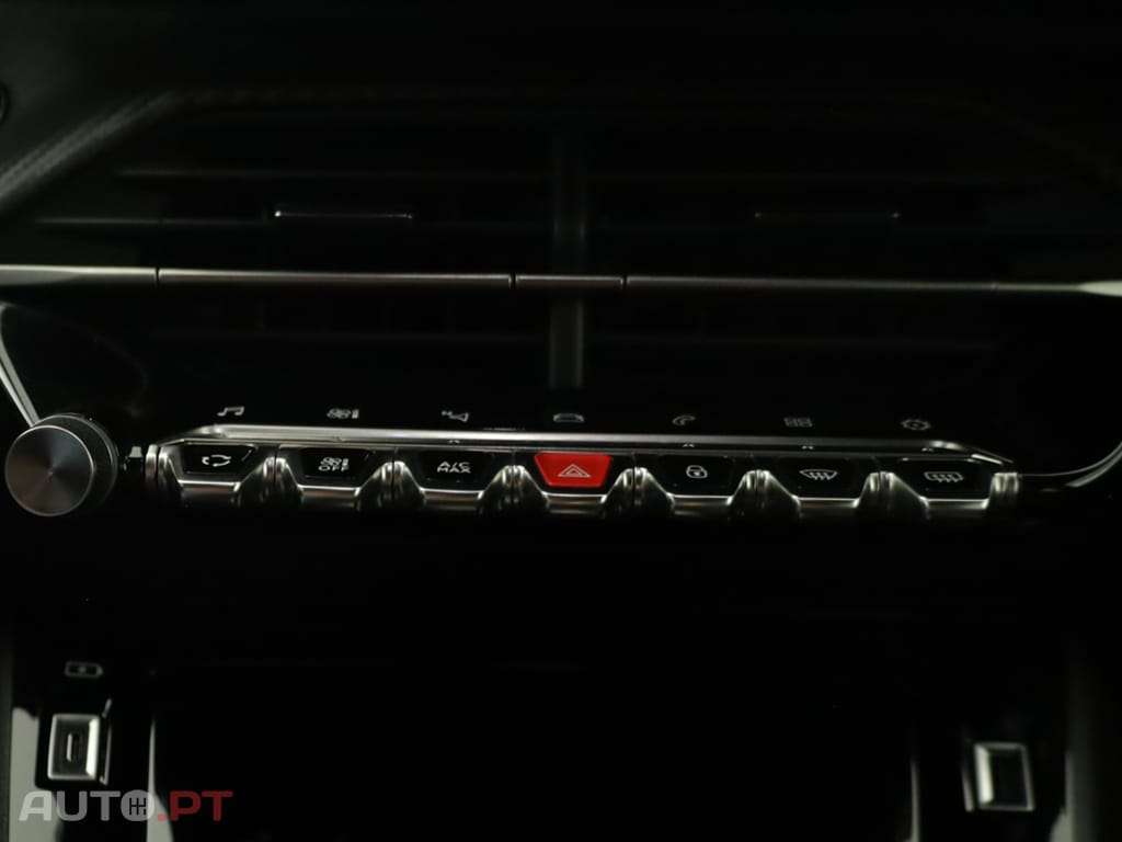 Peugeot 2008 2008 1.2 PureTech Allure Pack EAT8