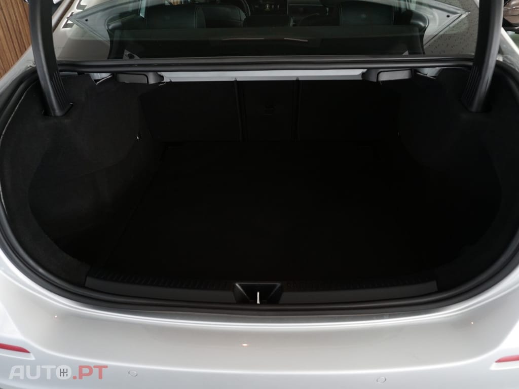 Mercedes-Benz A 180 d 7G-DCT Progressive