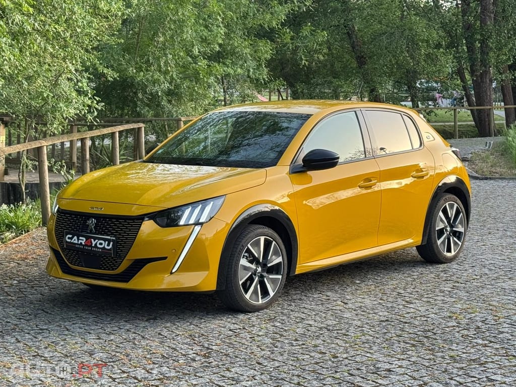 Peugeot E-208 50 kWh GT Line