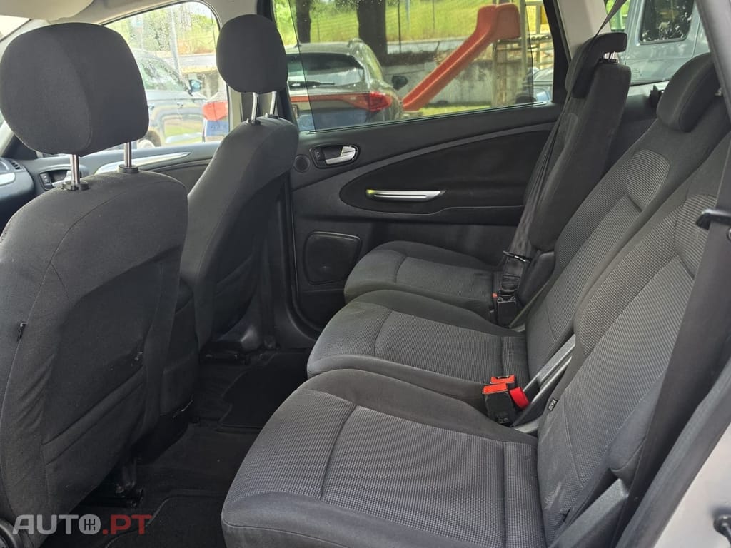 Ford S-Max 1.8 TDCi Trend 7L
