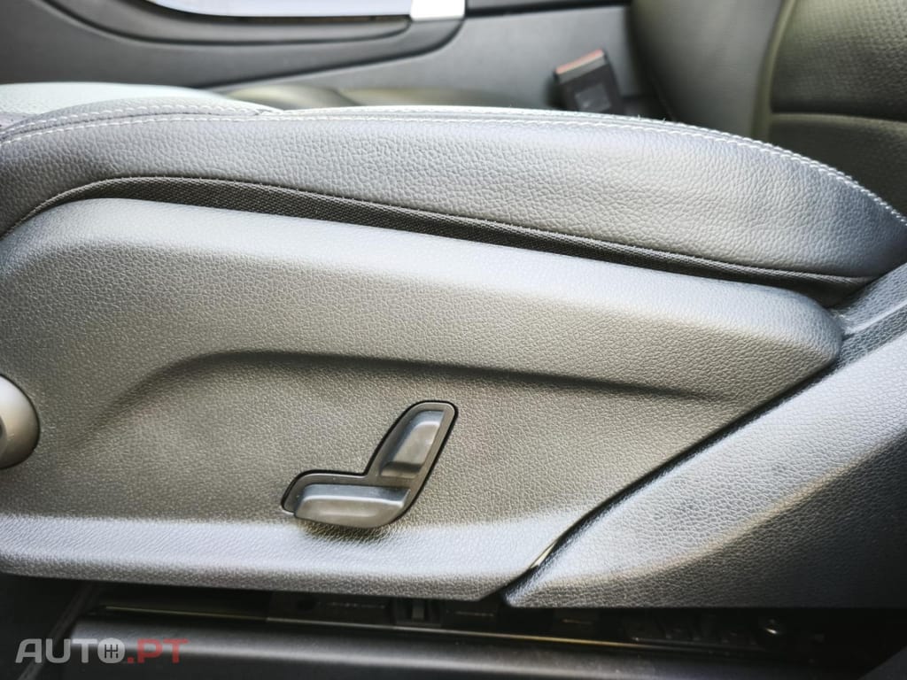 Mercedes-Benz GLC 300 de Coupe 4Matic 9G-TRONIC Exclusive