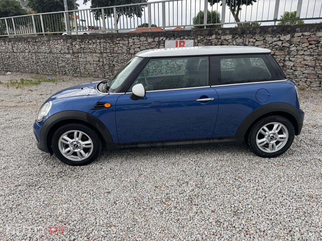 MINI Cooper One D