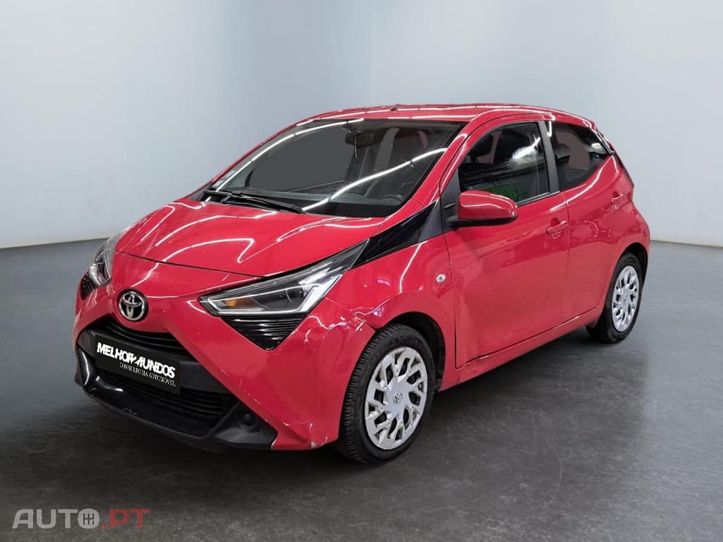 Toyota Aygo 1.0 VVT-i x-Play