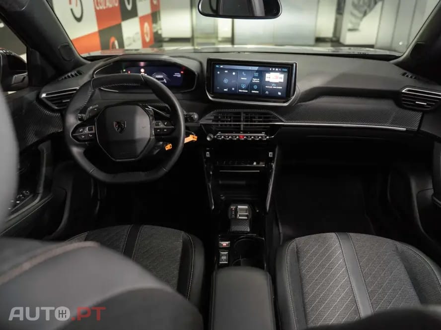 Peugeot 2008 1.2 Hybrid Allure e-DCS6