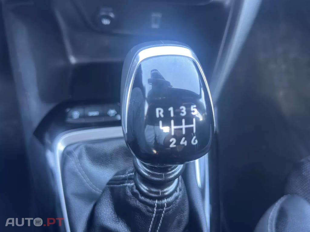 Opel Corsa 1.2 T GS