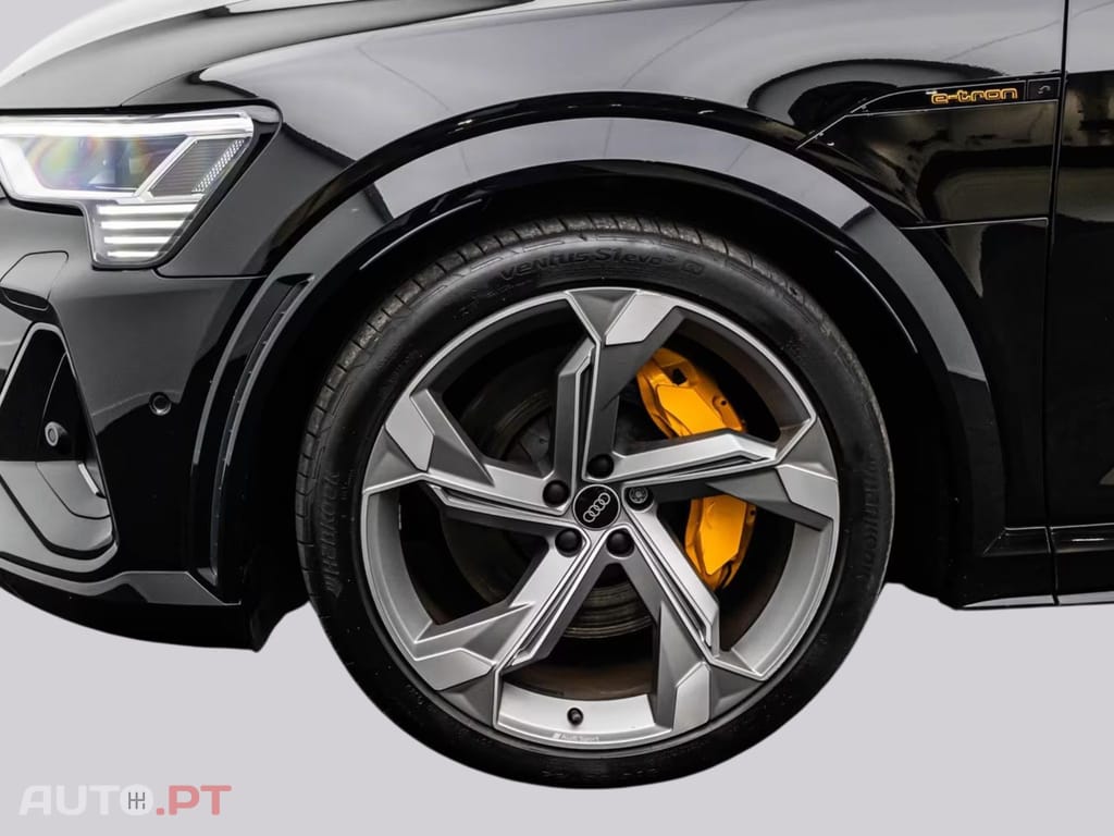 Audi E-Tron S BLACK I.V.A DEDUTIVEL 