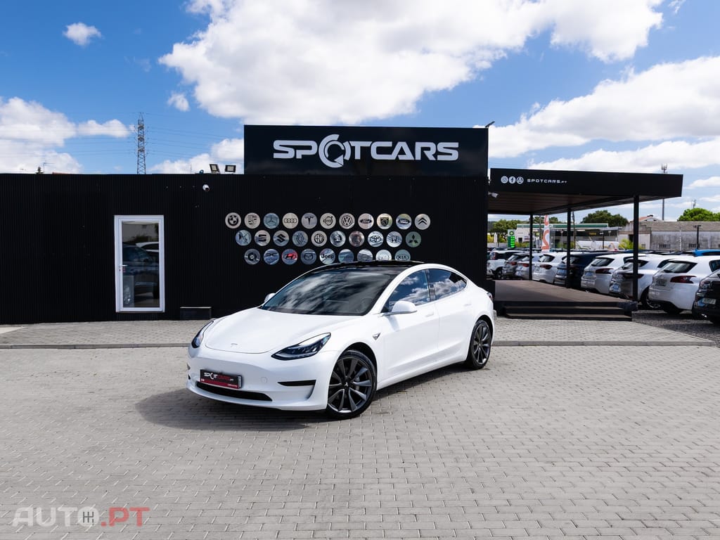 Tesla Model 3 Standard RWD