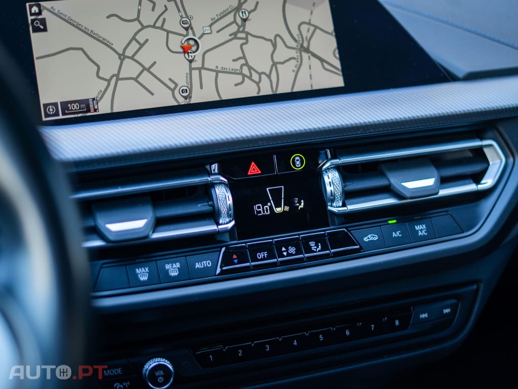 BMW 216 d Pack Desportivo M