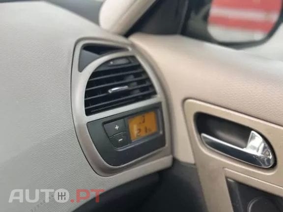 Citroen C4 Grand Picasso 1.6 HDi FAP Confort