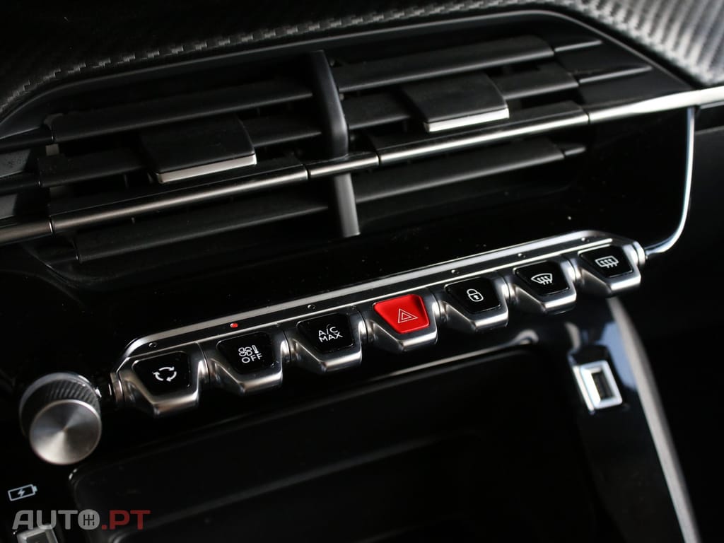 Peugeot E-208 50 kWh Active Pack