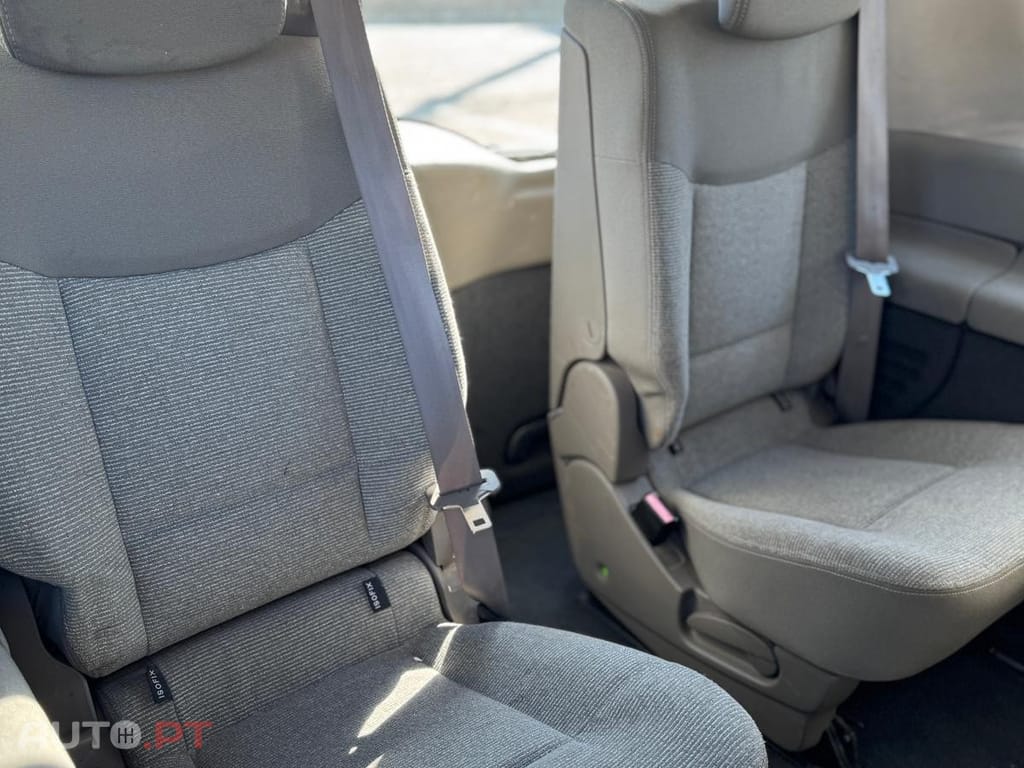 Renault Espace 1.9 dCi Confort 6L