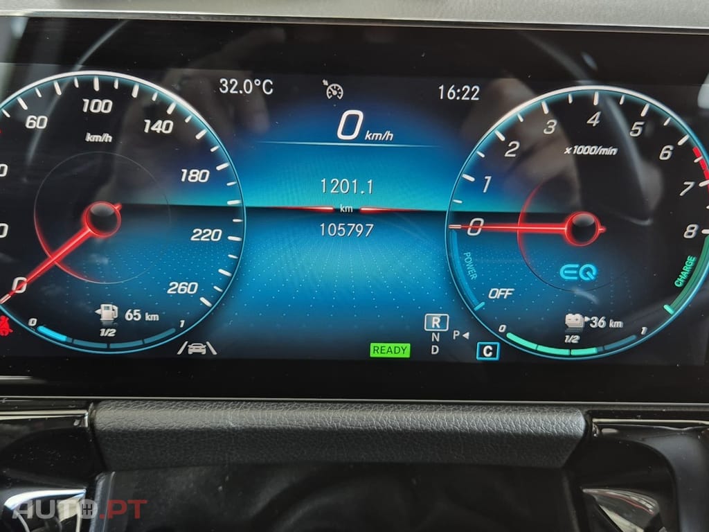 Mercedes-Benz GLA 250 e AMG Line