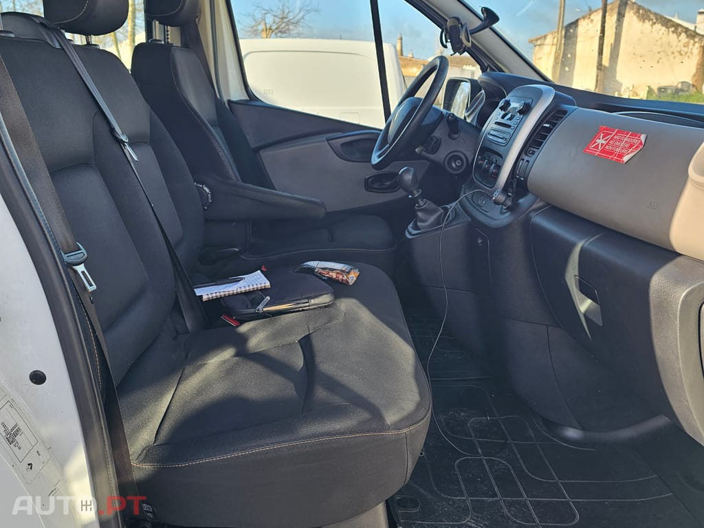 Renault Trafic Longa