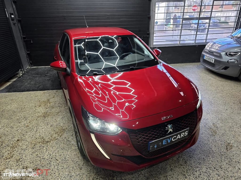 Peugeot E-208 50 kWh Allure Pack