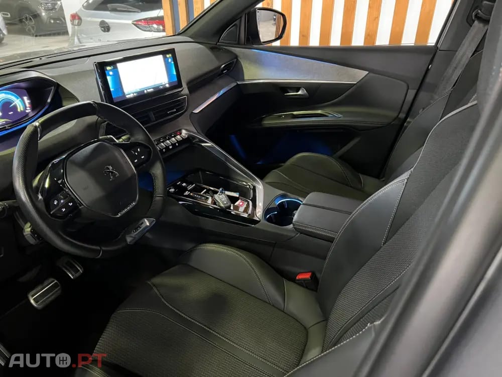 Peugeot 3008 1.6 Hybrid GT Pack e-EAT8