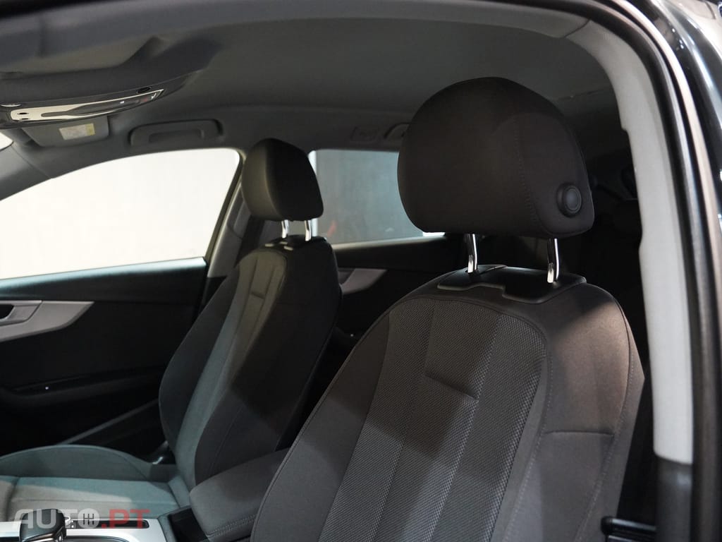 Audi A4 Avant 30 TDi Mild Hybrid