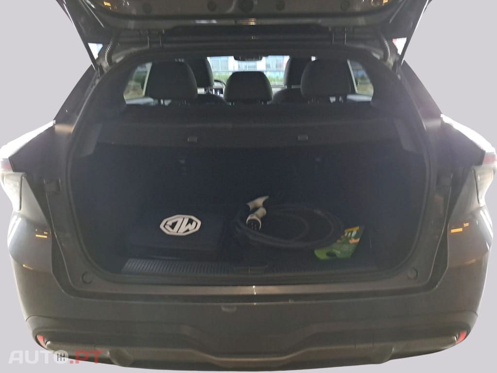 MG MG4 Comfort 64 kWh I.V.A DEDUTIVEL 