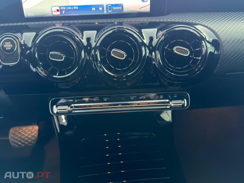 Mercedes-Benz A 250 e