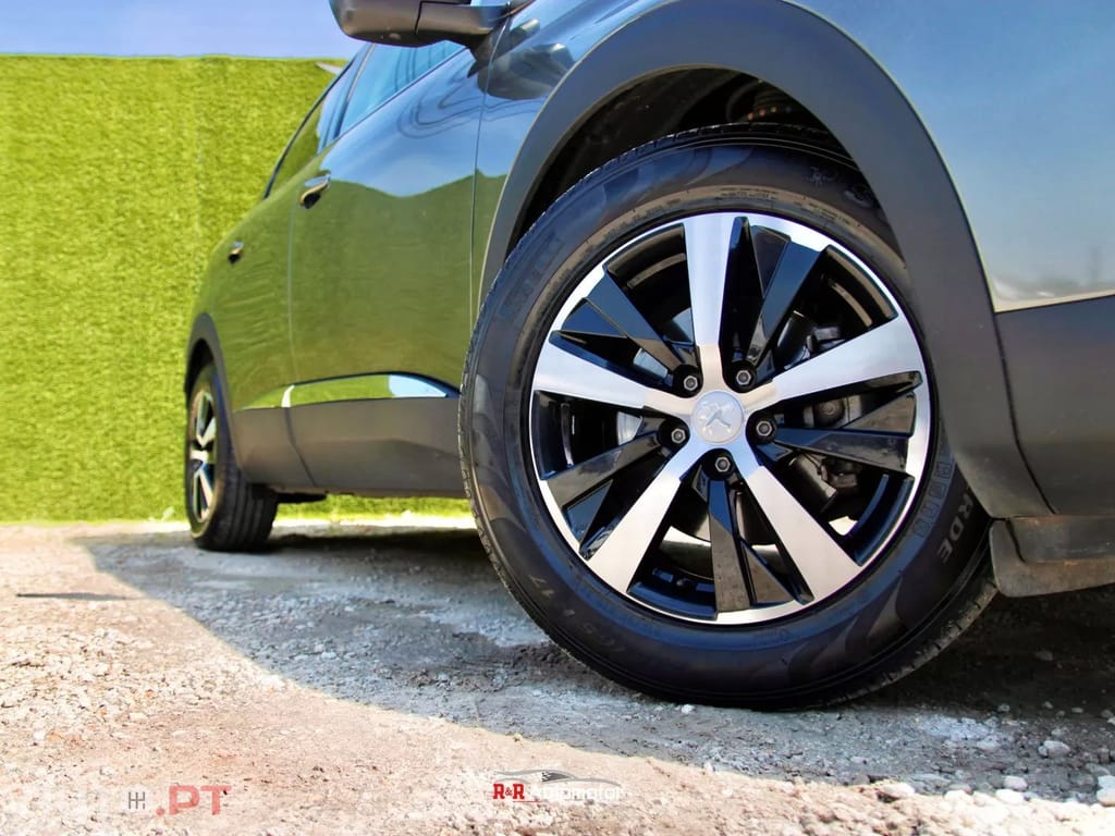 Peugeot 3008 1.5 BlueHDi Active