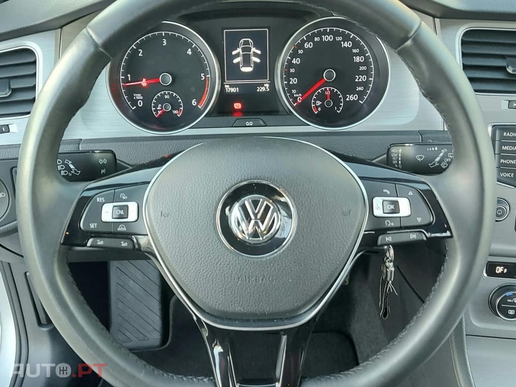 Volkswagen Golf 1.6 TDi GPS Edition