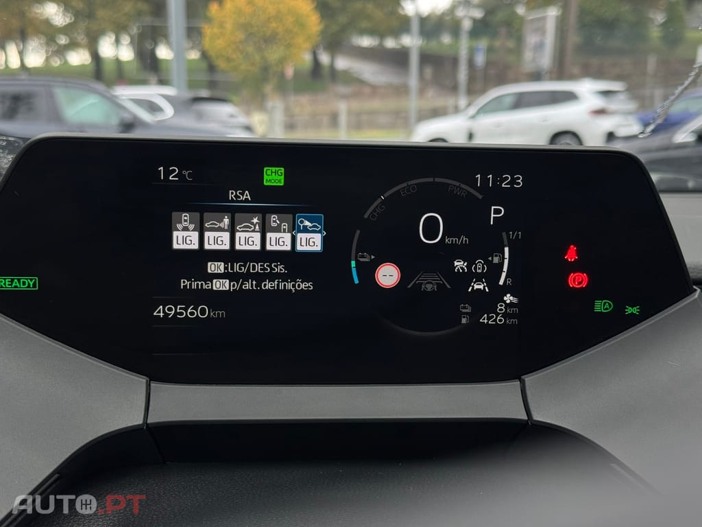 Toyota Prius 2.0 Plug-in Luxury