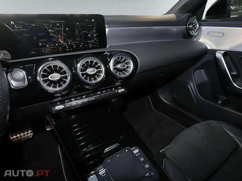 Mercedes-Benz CLA 250 e SB  AMG