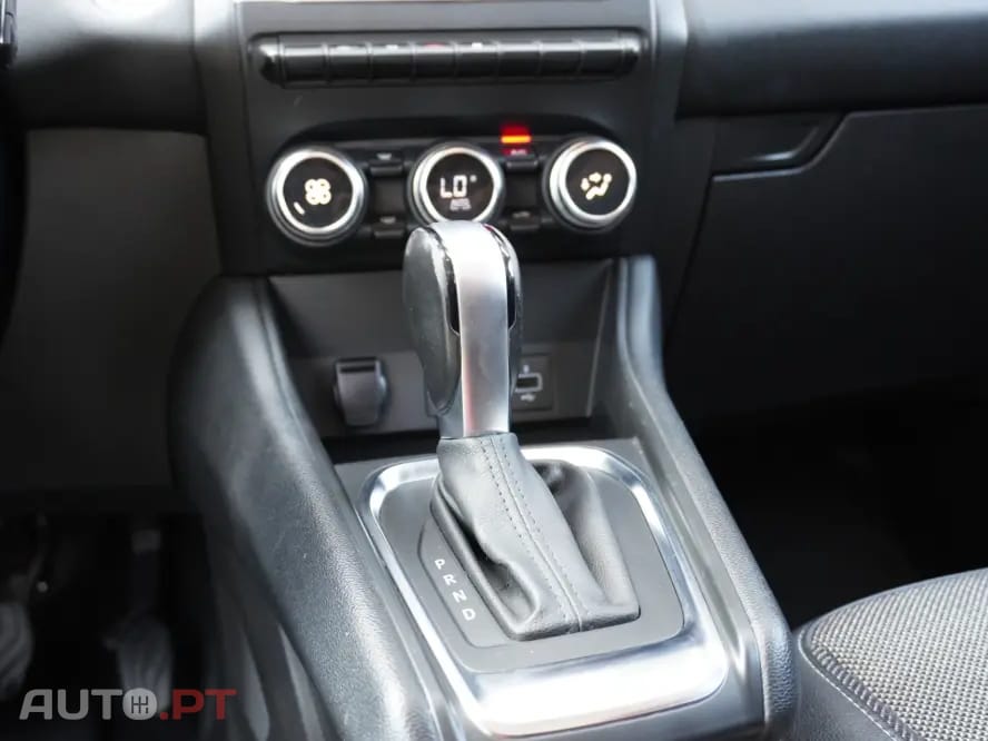 Renault Captur BLUE dCi 115 EDC INTENS