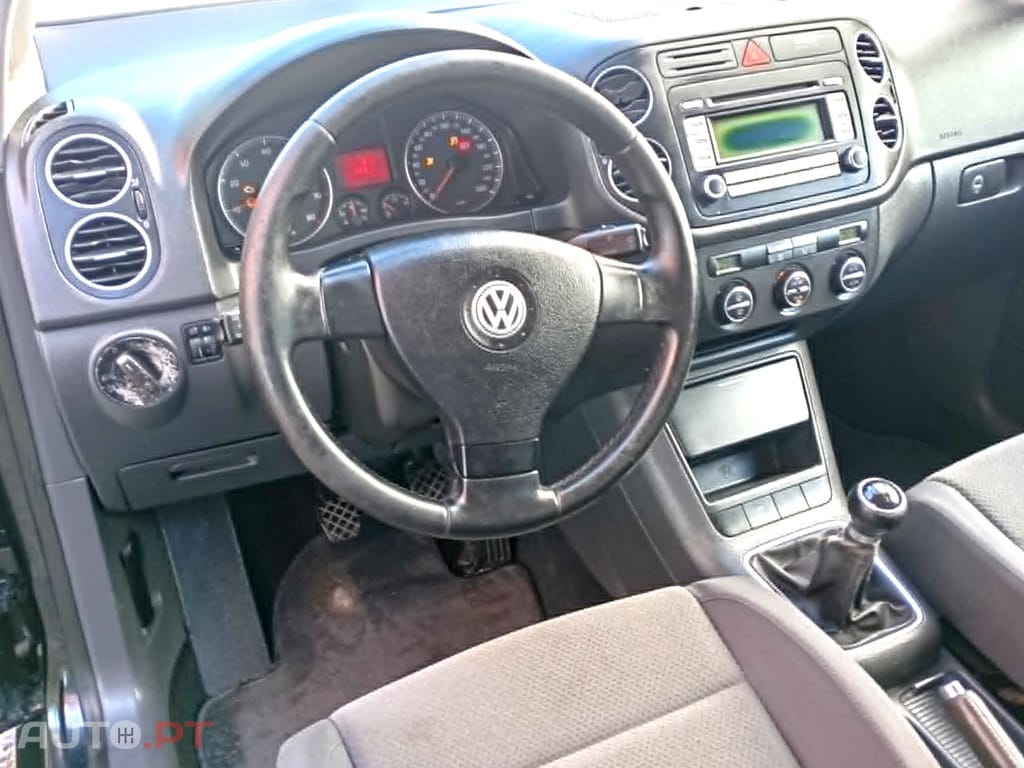 Volkswagen Golf Plus v 1.4 TSI 140cv Higline Nacional Ano: 2007 paga IUC antigo