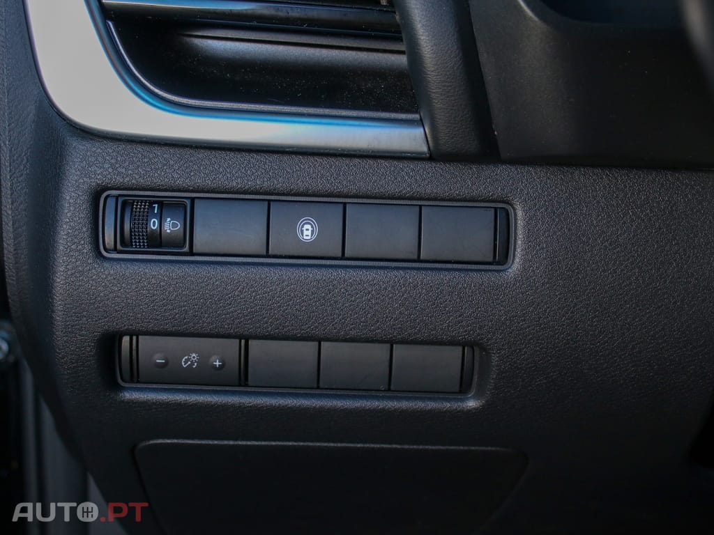 Nissan X-Trail 1.5 e-Power N-Connecta 7L e-4force