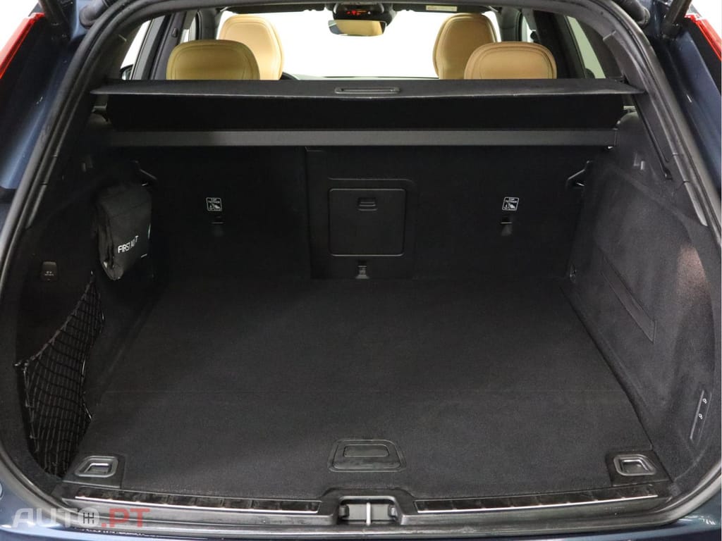 Volvo XC60 2.0 T8 Phev Inscription Geartronic 4WD