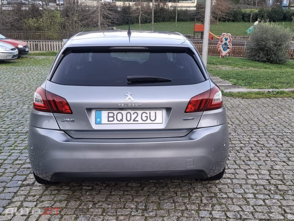 Peugeot 308 PureTech 110 Stop & Start Allure