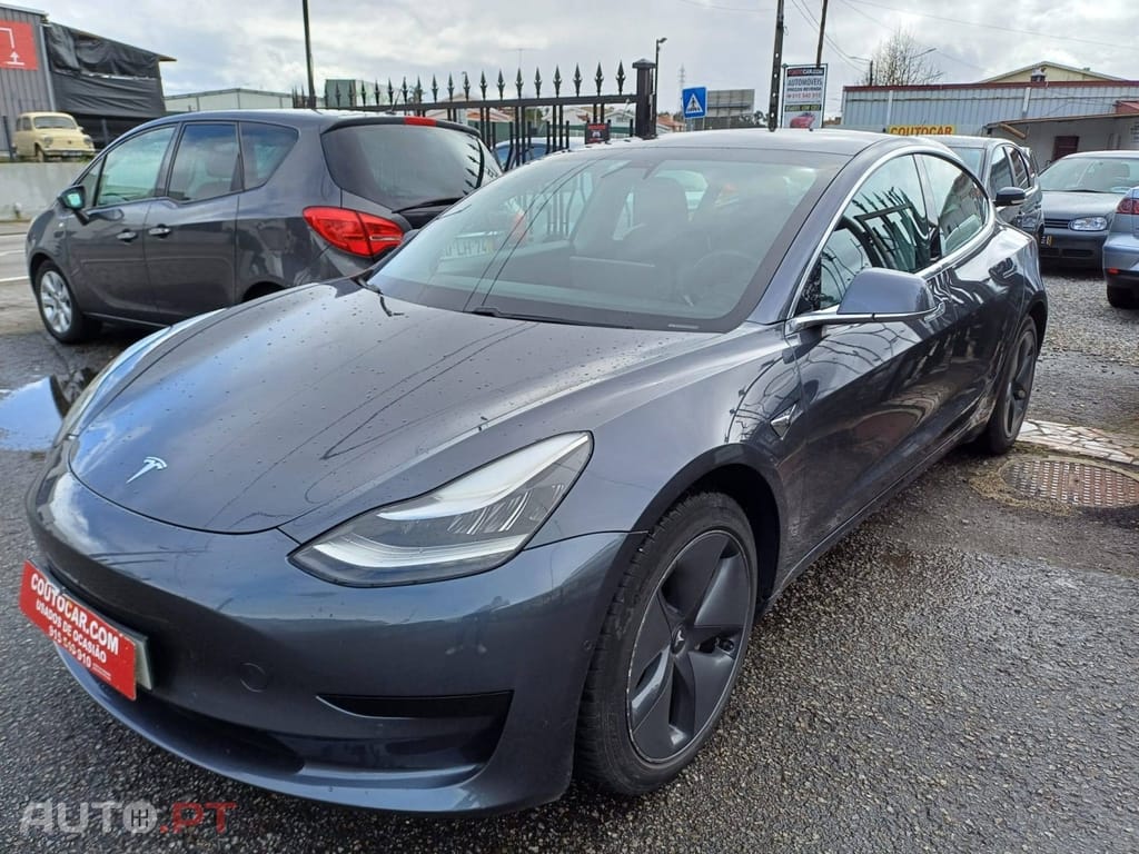 Tesla Model 3 Long Range Tração Traseira