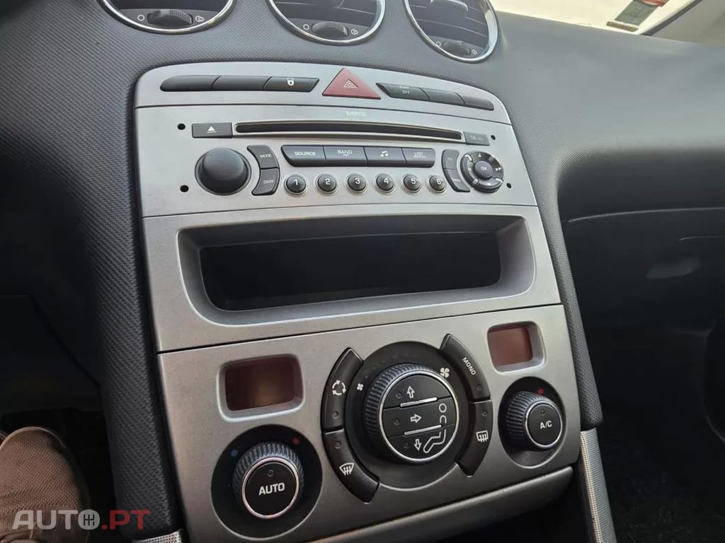 Peugeot 308 1.6 HDi Executive