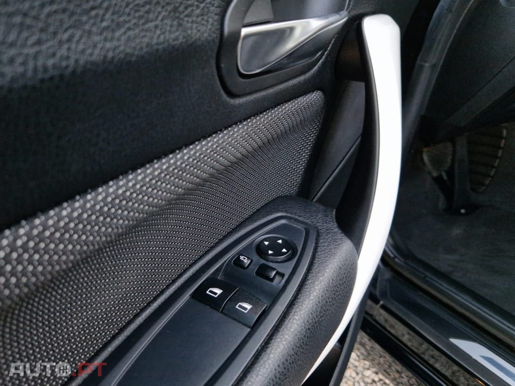 BMW 116 d Line Urban Auto