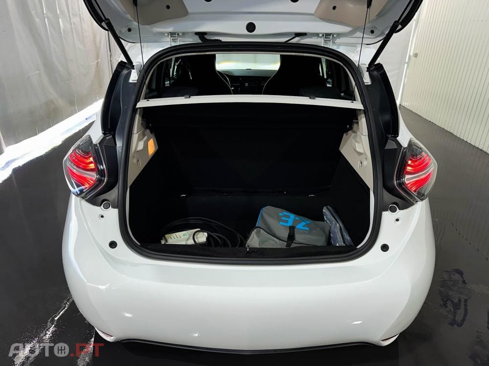 Renault Zoe Outro